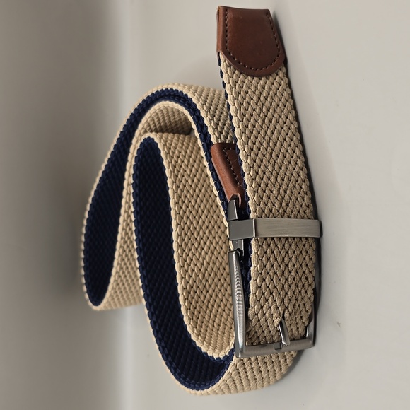 Tommy Bahama Belt Mens L/XL 38-42 Beige Navy Leather Reversible Stretch Weaved - Picture 5 of 7